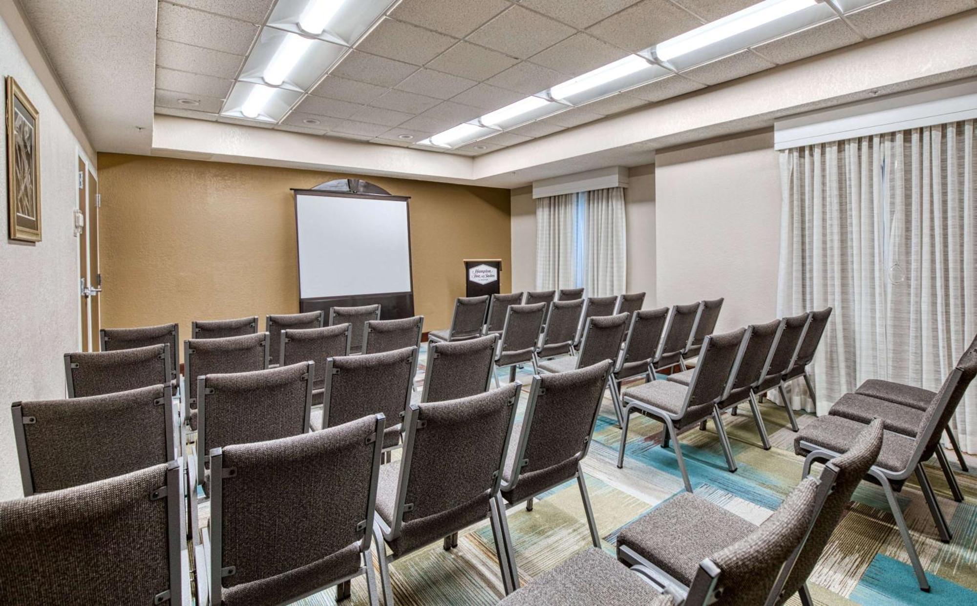 Hampton Inn & Suites Orlando-East Ucf Alafaya Екстер'єр фото