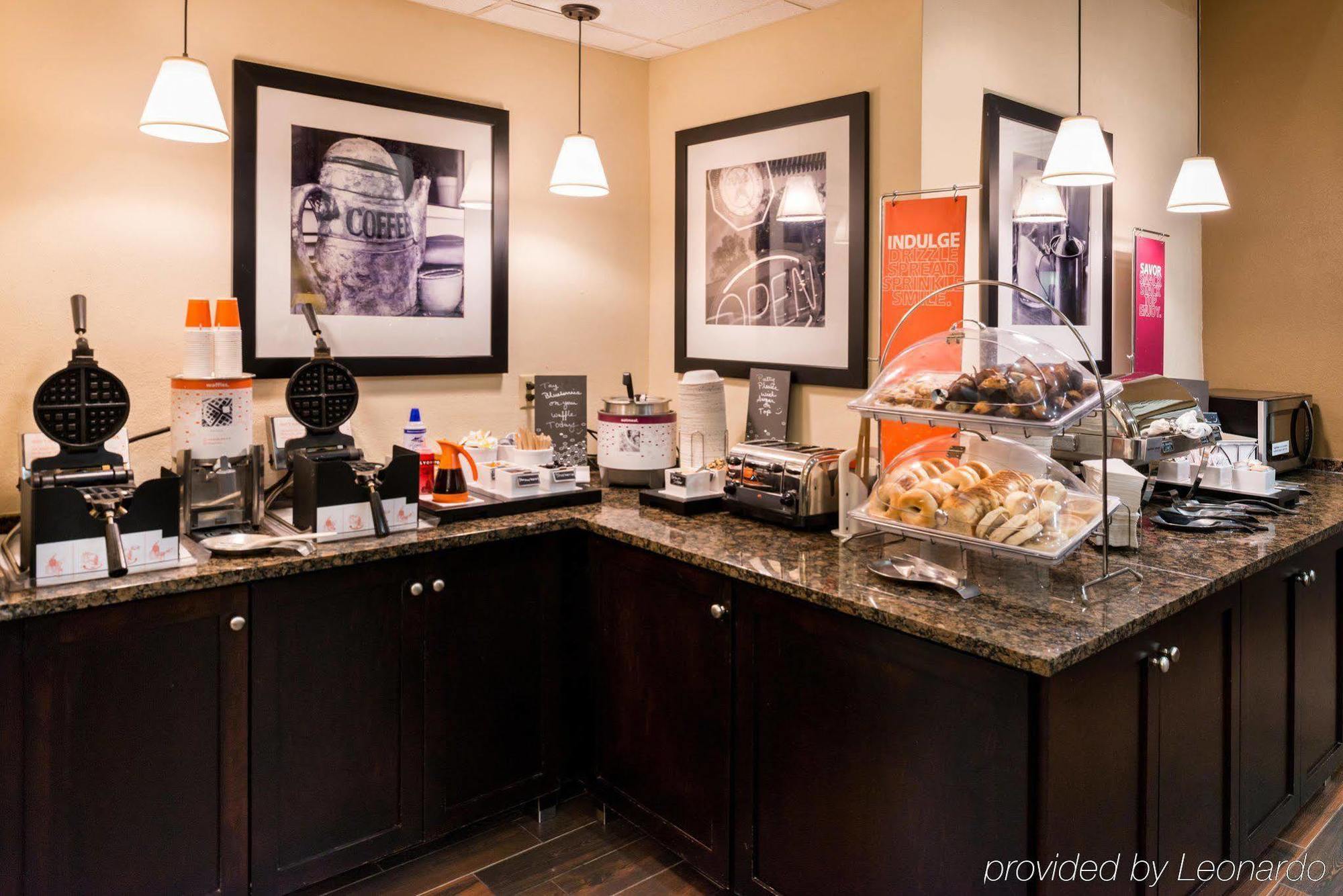Hampton Inn & Suites Orlando-East Ucf Alafaya Екстер'єр фото